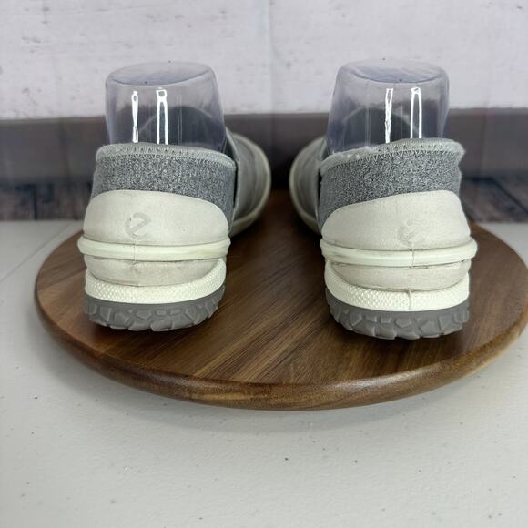 Ecco Mary Jane Shoe Womens 7 Gray Comfort Cushion Biom Flat Slip on Leather - Picture 8 of 14